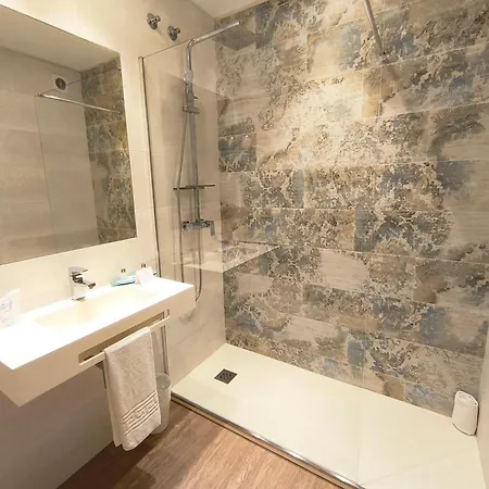 Boutique Aquaria Canelinas 3* Portonovo