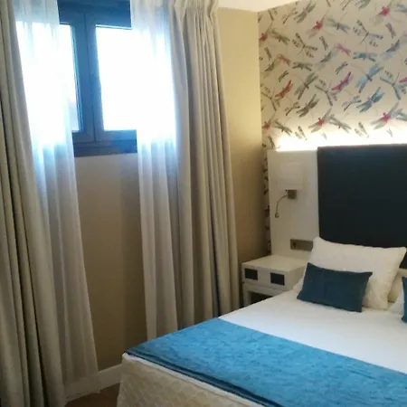 Boutique Aquaria Canelinas 3* Portonovo