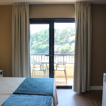 Boutique Aquaria Canelinas 3* Portonovo