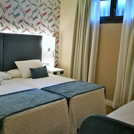 Boutique Aquaria Canelinas Hotel 3*